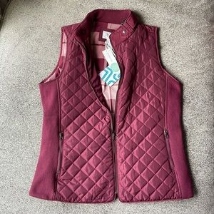 Market & Spruce Vest